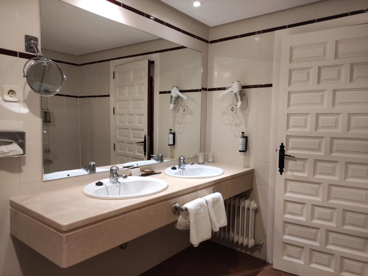 Parador De Альбасете Экстерьер фото