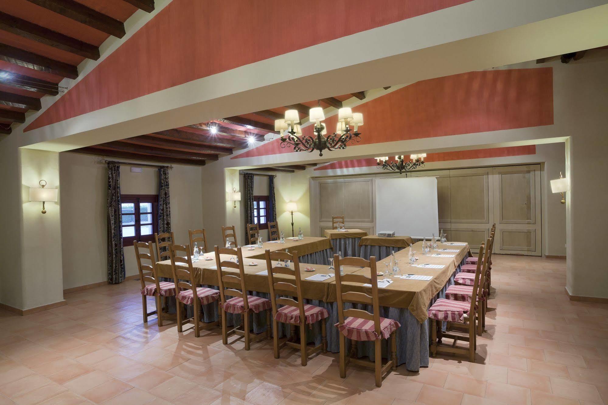 Parador De Альбасете Экстерьер фото
