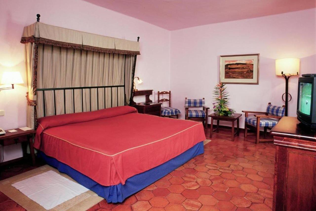 Parador De Альбасете Экстерьер фото